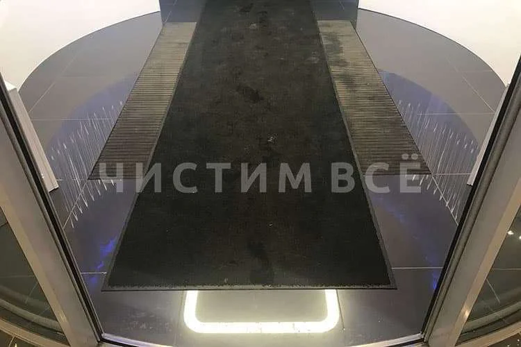 Грязезащитные ковры для современного офиса